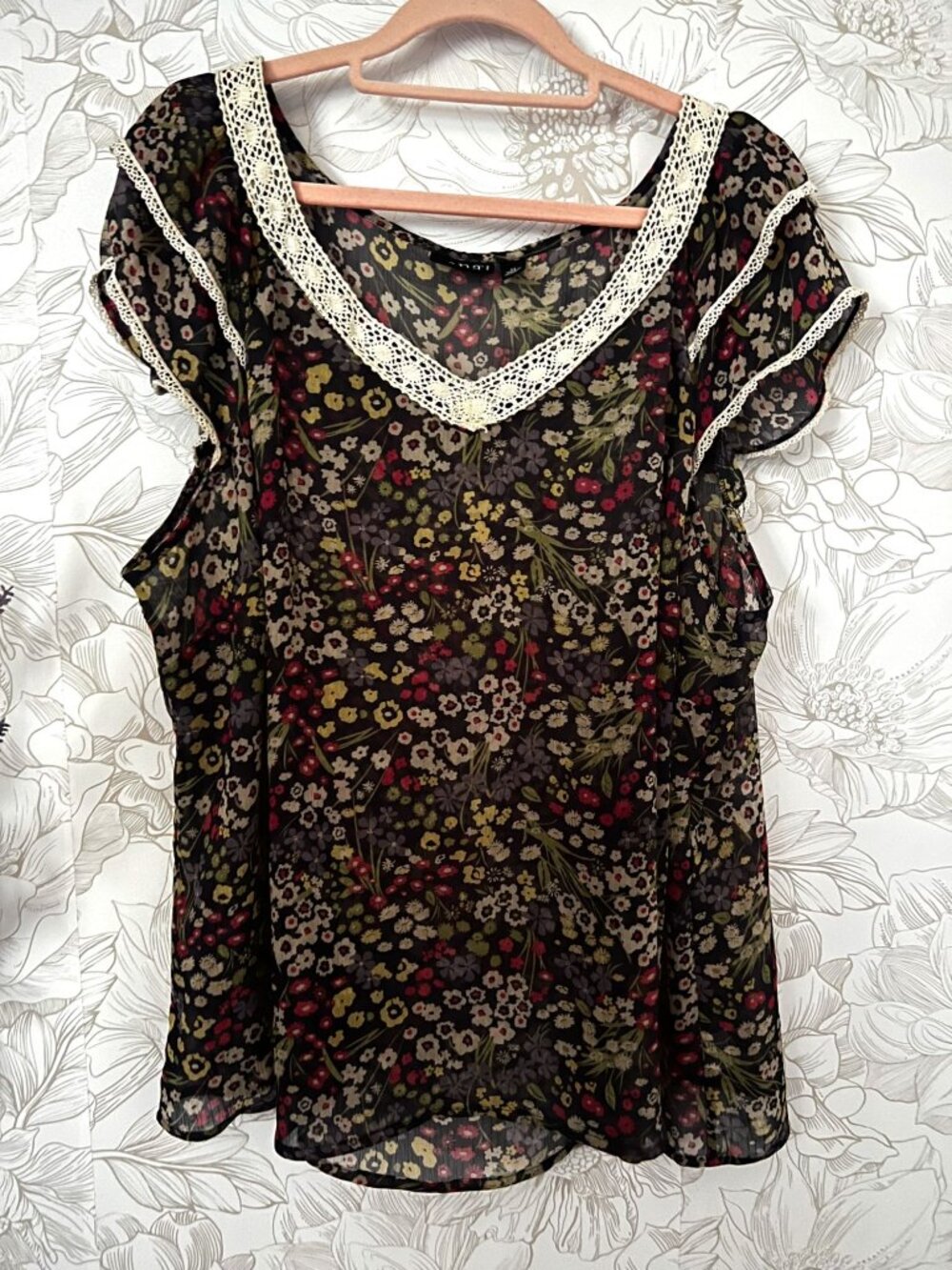 Floral Chiffon Blouse With Crochet Lace Trim Black Multi-Color A.n.a Womens 2X
